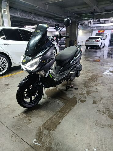 мотороллер муравей с кабиной цена: Макси скутер Suzuki, 150 куб. см, Бензин, Б/у