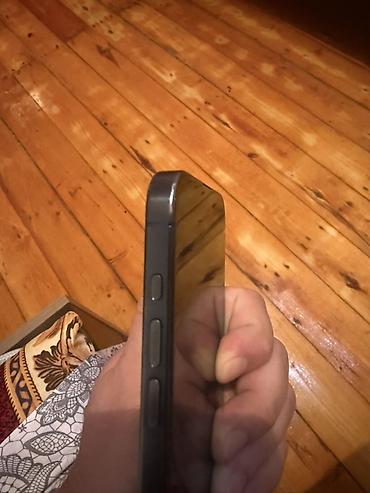 Apple iPhone: IPhone 15 Pro Max, 256 GB, Qara, Face ID — 3