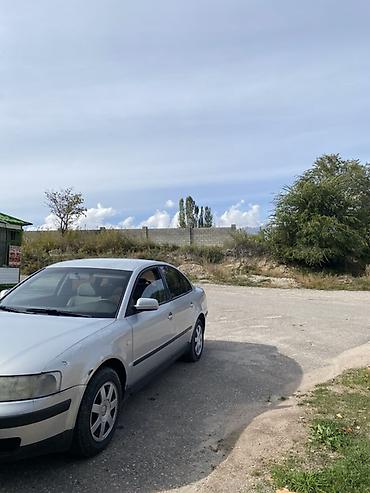 ауди с4 2 2: Volkswagen Passat: 2000 г., 1.6 л, Кол менен иштөөчү, Бензин, Седан — 3
