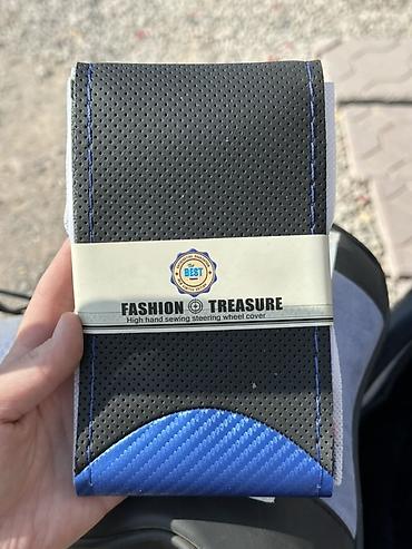 Оплетка на рулевое колесо Fashion Treasure (ручная прошивка) -
