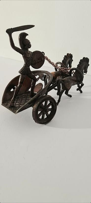 Figure: ▪︎ Prodajem staru dekorativnu metalnu (bronza) figuru-rimski ratnik u — 10
