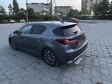 средний низкий: Lexus CT: 2019 г., 1.8 л, Автомат, Гибрид, Хэтчбэк — 5