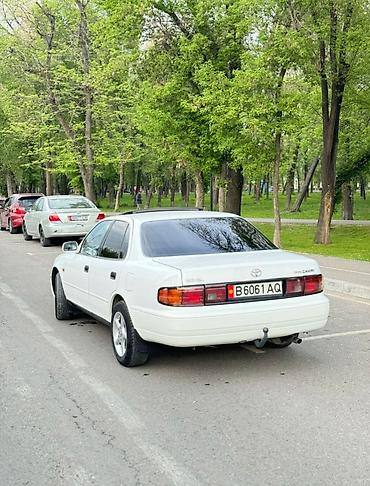 windom 2001: Toyota Camry: 1993 г., 2.2 л, Механика, Бензин, Седан — 2