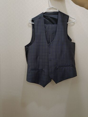 Kostyumlar: Kişi kostyumu – DAKRON (Made in Turkey) - Model: Slim Fit, 2 düyməli — 2