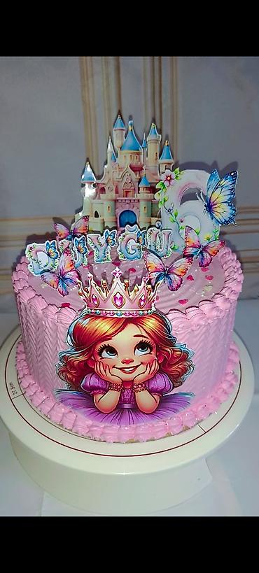 Qida məhsulları: Uşaq üçün tematik tort – “Princess” dizaynı - Rəng: pastel çəhrayı - — 1