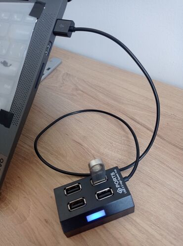 антенна для машины: Юсб usb порт на четыре