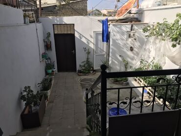 kiraye evler 2022 qara qarayev: Satılır: həyət evi (təmirli, həyətli sahə) - Plan: girişdə eyvanlı