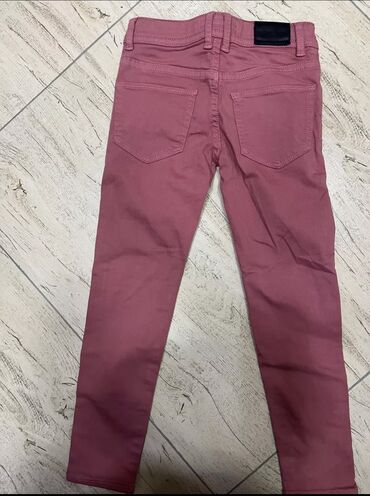 Cinslər və şalvarlar: Gündəlik şalvar, Qız üçün, 6 - 7 yaş, Burberry — 5