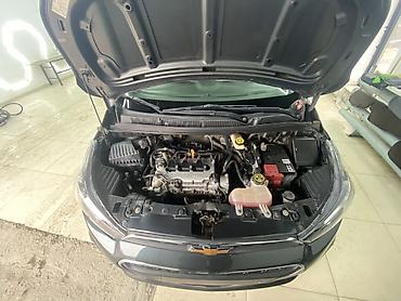 фильдер: Chevrolet Spark: 2016 г., 1 л, Автомат, Бензин, Хетчбек — 2