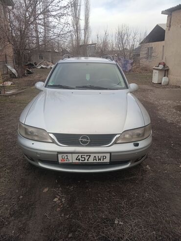 Opel: Opel Vectra: 2001 г., 1.8 л, Механика, Бензин, Универсал — 3