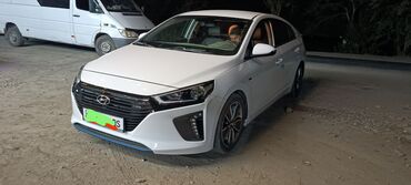 продаю или меняю с доплатой мне: Hyundai Ioniq: 2017 г., 1.6 л, Вариатор, Гибрид, Хэтчбэк