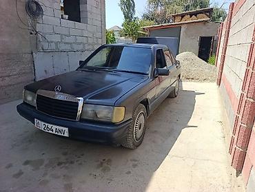 морда 210: Mercedes-Benz 190: 1990 г., 1.8 л, Механика, Бензин, Седан — 2