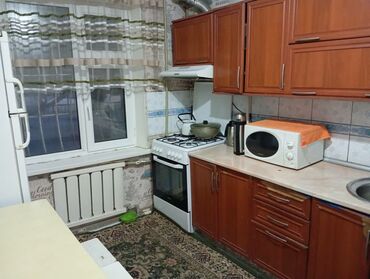 участок толойкон: 3 комнаты, 64 м², 105 серия, 1 этаж, Евроремонт