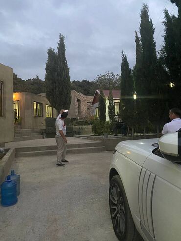 Restoran, kafelər: Sabunçu rayonu aeroport yoluna yaxın 30sot geniş həyəti olan 800 kv.m — 9