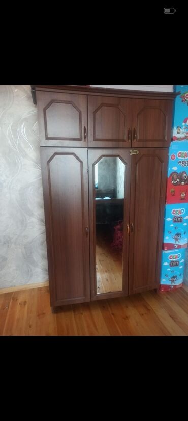 i̇kinci əl dolab: İşlənmiş, 3 qapılı Düz dolab, Qarderob, paltar dolabı, Azərbaycan