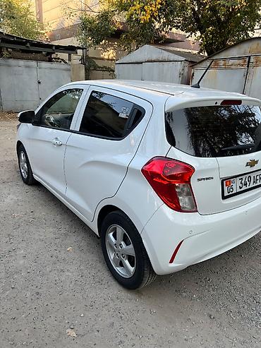 chevrolet spark 2: Chevrolet Spark: 2020 г., 1 л, Вариатор, Бензин, Хэтчбэк — 9