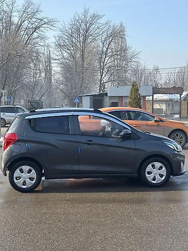 Chevrolet: Chevrolet Spark: 2019 г., 1 л, Робот, Бензин, Хэтчбэк — 8
