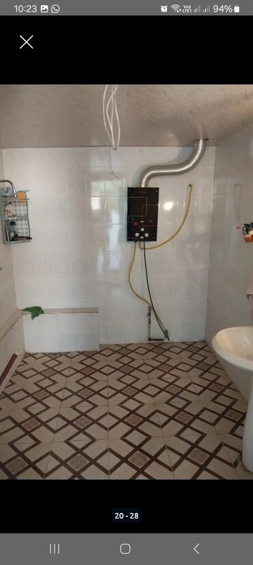 Həyət evləri və villaların satışı: Bakıxanov qəs. 6 otaqlı, 250 kv. m, Kredit yoxdur, Orta təmir — 7