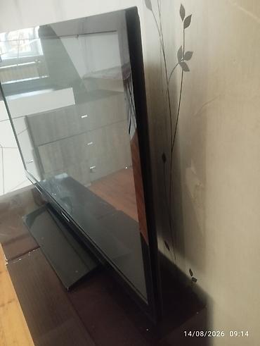 Samsung televizor (ekran qırığı ilə) -107 ekran - Marka: Samsung
