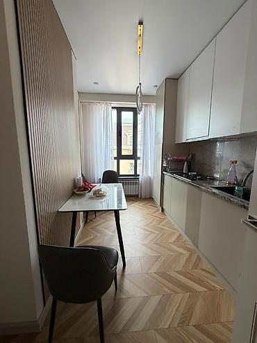 германская: 3 комнаты, 92 м², Асанбай мкр Элитка, 13 этаж, Евроремонт — 1