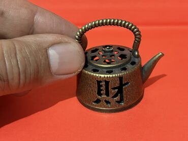 Digər dəstlər və servizlər: Məhsul: Kiçik ölçülü bürünc tonlarda ətir qabları dəsti Təsvir: - 3 — 4