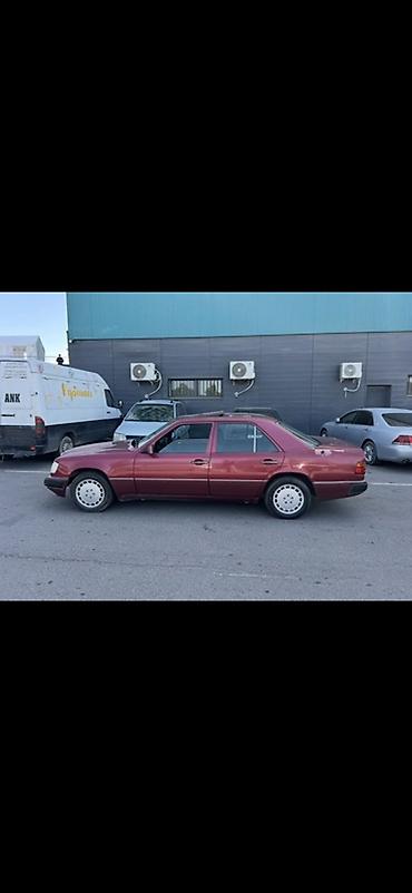 стеклянная: Mercedes-Benz W124: 1992 г., 2 л, Механика, Бензин, Седан — 7