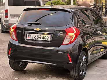 spark бишкек: Chevrolet Spark: 2016 г., 1 л, Типтроник, Бензин, Хэтчбэк — 4