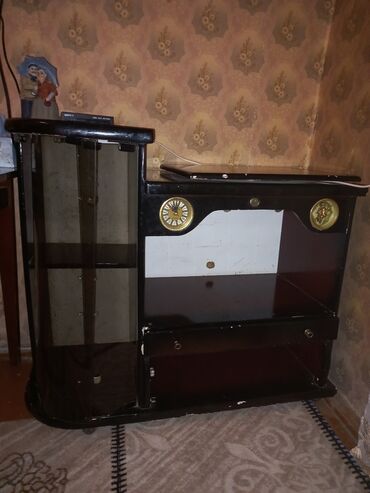 televizor alti embawood: Tv alti 20