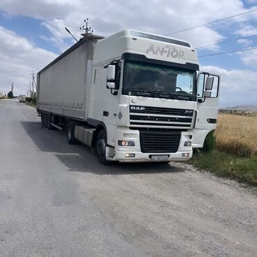 авто в рассрочку: Тягач, DAF, 2004 г., Тентованный