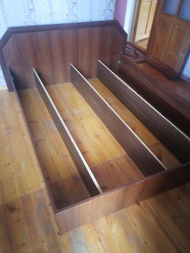 ara kesmeler: Taxta çarpayı karkası – ikinəfərlik ölçüdə - Material: ağac naxışlı — 1