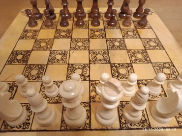 Şahmatlar: Əl işi taxta şahmat dəsti - Material: tamamilə ağacdan hazırlanmış — 2