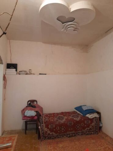 Həyət evləri və villaların satışı: 3 otaqlı, 130 kv. m, Orta təmir — 3