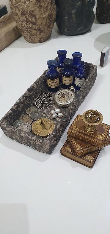 şəkill: Məhsul: Dekorativ daş görünümlü düzbucaqlı tepsi, əl işi Təsvir: - — 1
