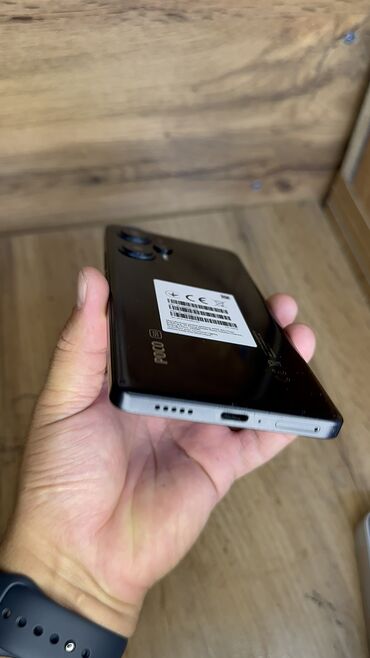 Poco: Poco F5, Б/у, 256 ГБ — 2