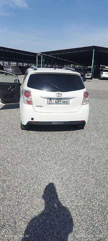 тойота верса: Toyota Verso: 2014 г., 1.6 л, Механика, Бензин, Минивэн — 4