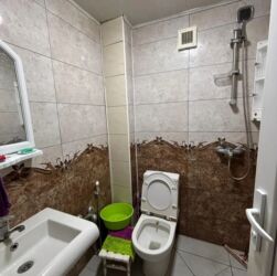 Uzunmüddətli kirayə mənzillər: (Ev Sahibiyəm) Mənzil Həzi Aslanov metrosu yaxınlığında yerləşir Metro — 12