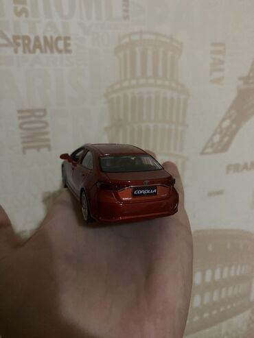 usaq evcikleri: Modelka 1:43 Toyota corolla Yenidir Welly firmasi Bakida Demek olar az