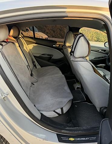 bus: Chevrolet Cruze: 2019 г., 1.4 л, Вариатор, Бензин, Седан — 4