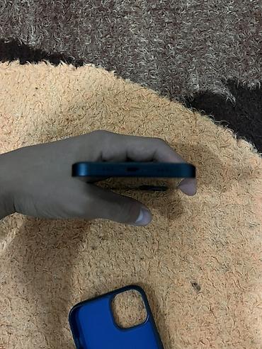 prodat iphone: IPhone 13, 128 GB, Qara, Face ID — 8