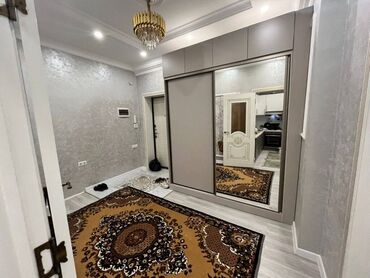 продаю квартиру район пишпек: 2 бөлмө, 55 кв. м, Элитка, 5 кабат, Дизайнердик ремонт