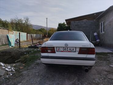 авто 200000 сом: Nissan Primera: 1992 г., 2 л, Механика, Бензин, Седан