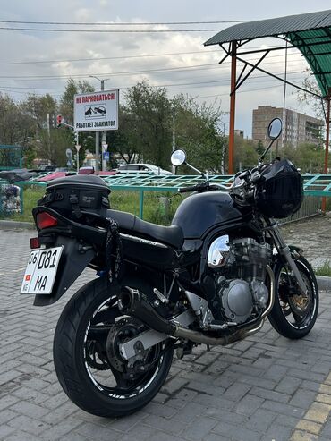 Мотоциклы: Классический мотоцикл Suzuki, 600 куб. см, Бензин, Взрослый, Б/у