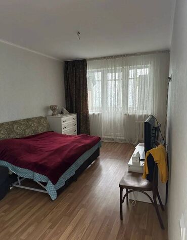 11 мкр квартира: 1 комната, 35 м², 104 серия, 3 этаж