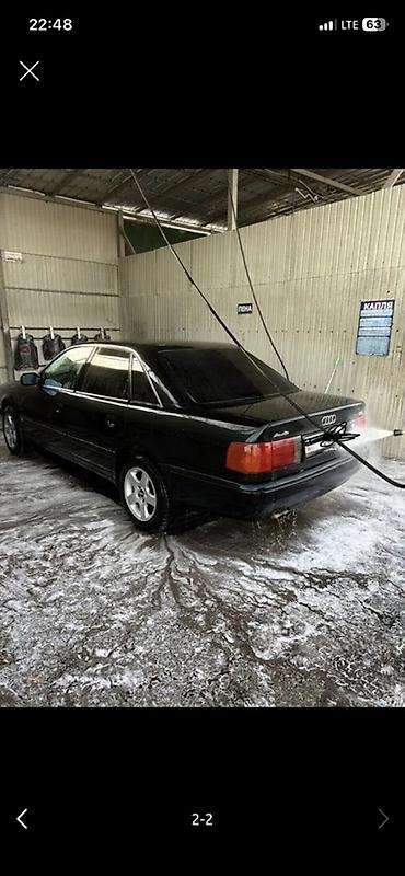 Audi: Audi 100: 1992 г., Седан — 2