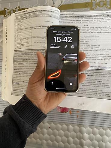 Apple iPhone: IPhone Xs, Gümüşü, Face ID — 2