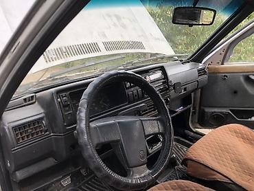 Volkswagen: Volkswagen Golf: 1986 г., 1.8 л, Механика, Бензин, Хэтчбэк — 3