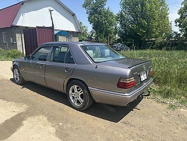 e60 m5: Mercedes-Benz W124: 1995 г., 2 л, Автомат, Бензин, Седан — 3