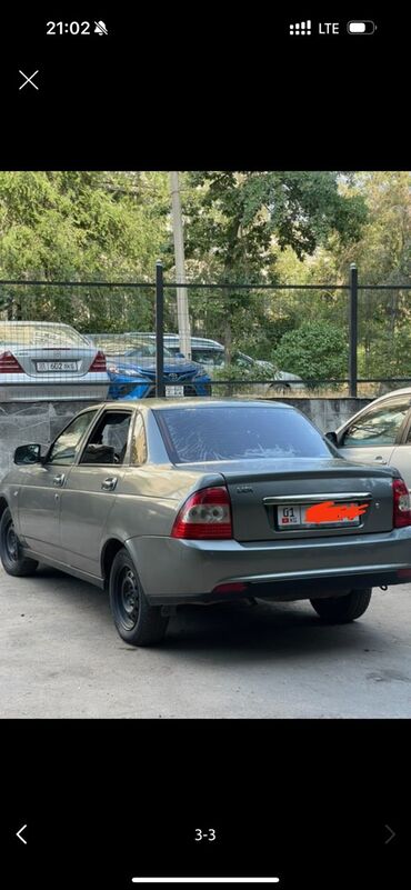 хонда стрим запчасти бишкек: Автомобиль Lada Priora седан, выполненный в сером цвете. Модель