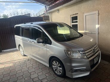 Honda: Honda Stepwgn: 2010 г., 2 л, Автомат, Бензин