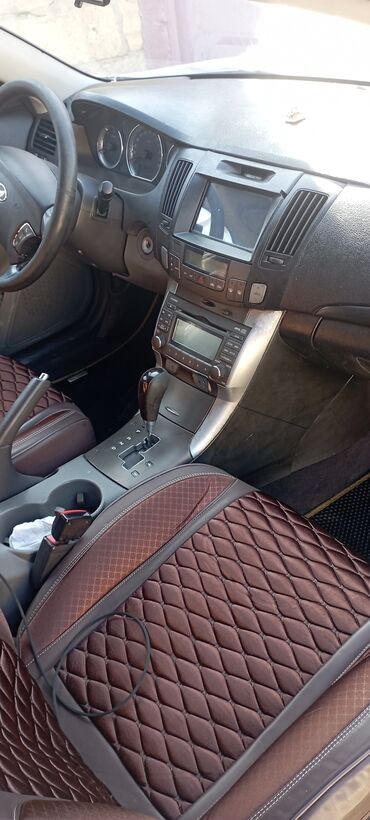 Hyundai: Hyundai Sonata: 0.2 l | 2008 il Sedan — 4